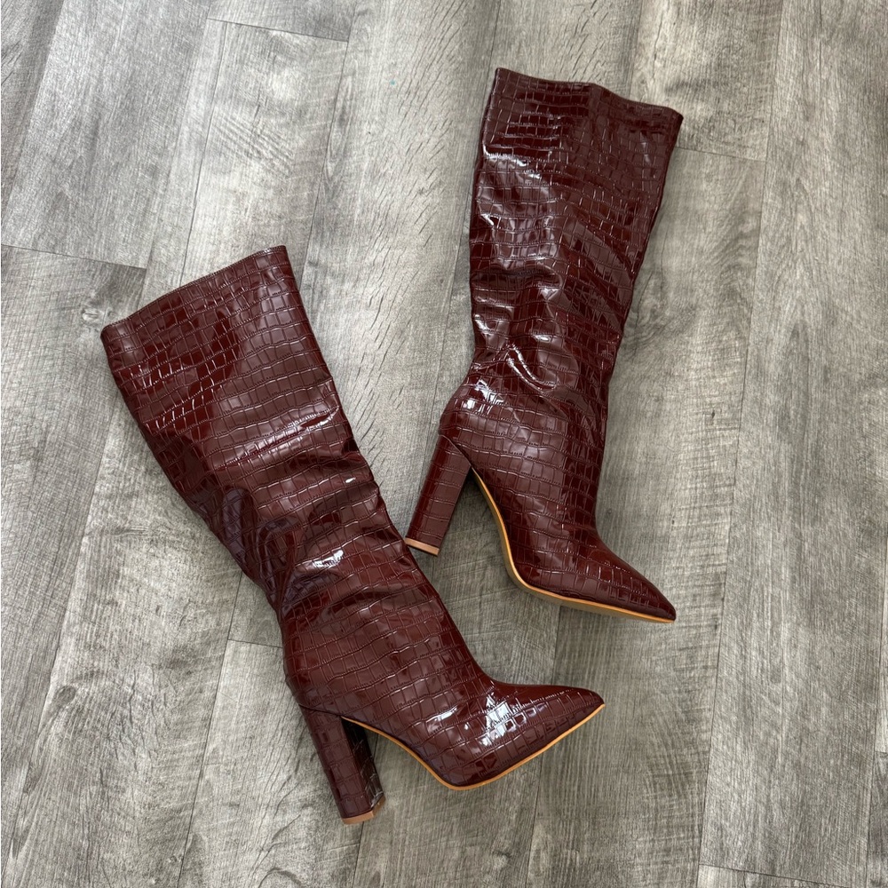 Elegant Croc-Embossed Burgundy Knee-High Boots